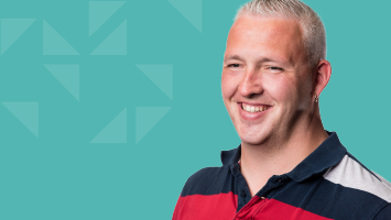 Public sector employee Curtis, Cultural Advisor